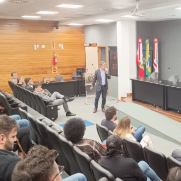 SCPREV promove palestra de educação financeira e previdenciária na Alesc